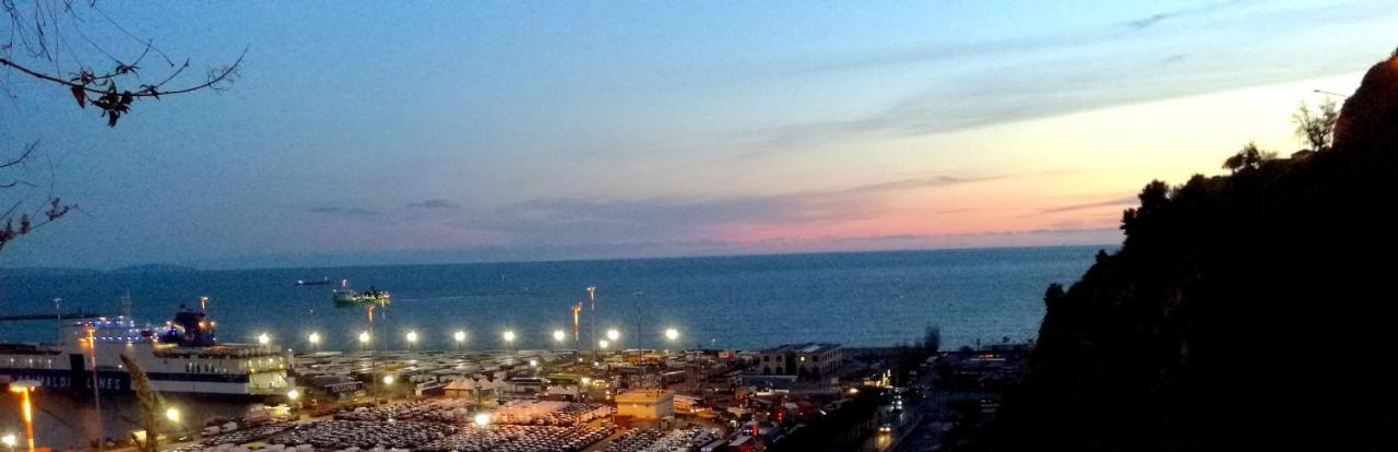 Torreammare Villa Salerno Bagian luar foto